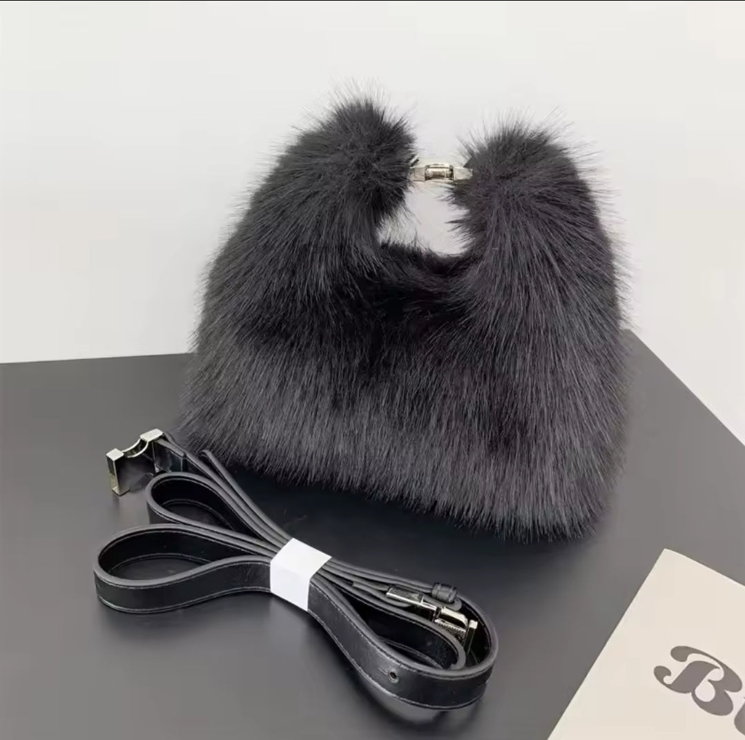 Fur mini bag